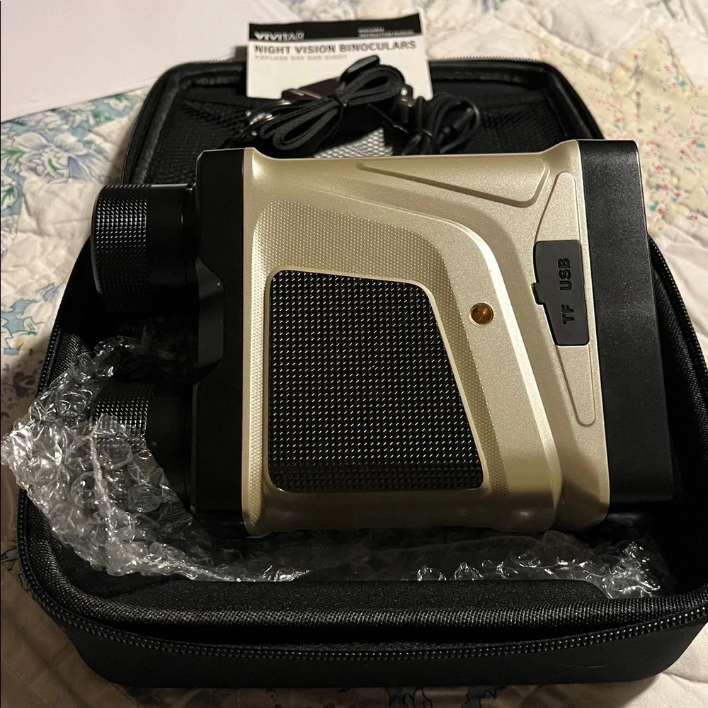 Vivitar Night Vision Binoculars - Black and Silver Brand New in box.
